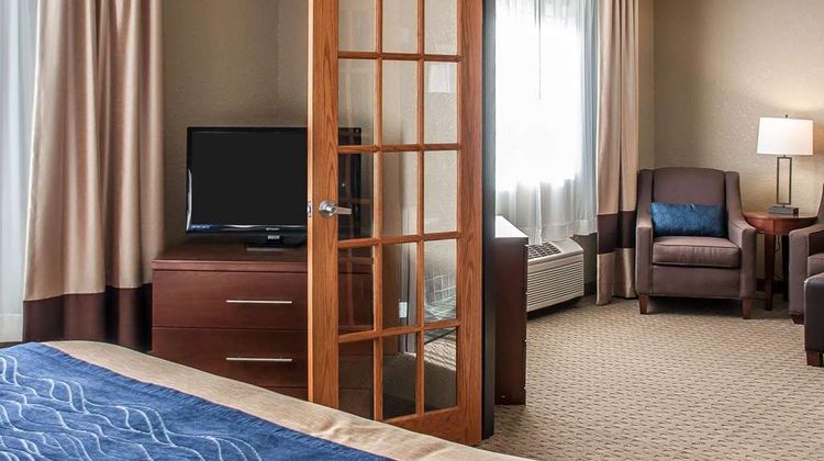 Comfort Inn Fergus Falls Suite