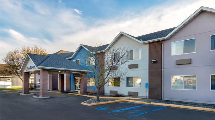 Comfort Inn Fergus Falls Exterior