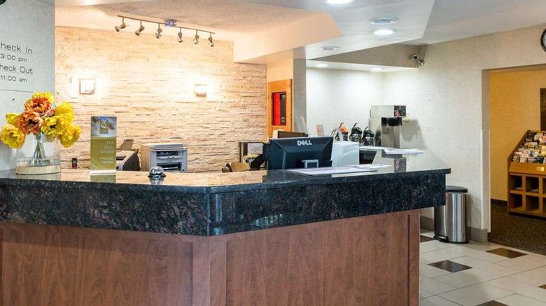 <b>Quality Inn Lobby</b>. Images powered by <a href="https://iceportal.shijigroup.com/" title="IcePortal" target="_blank">IcePortal</a>.