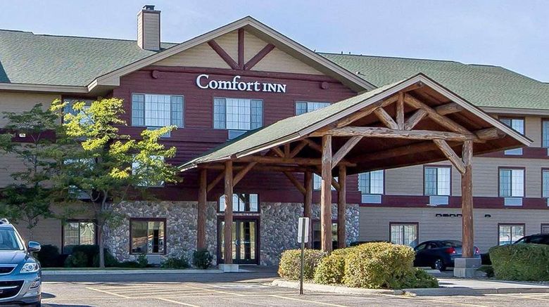 <b>Comfort Inn Exterior</b>. Images powered by <a href="https://iceportal.shijigroup.com/" title="IcePortal" target="_blank">IcePortal</a>.