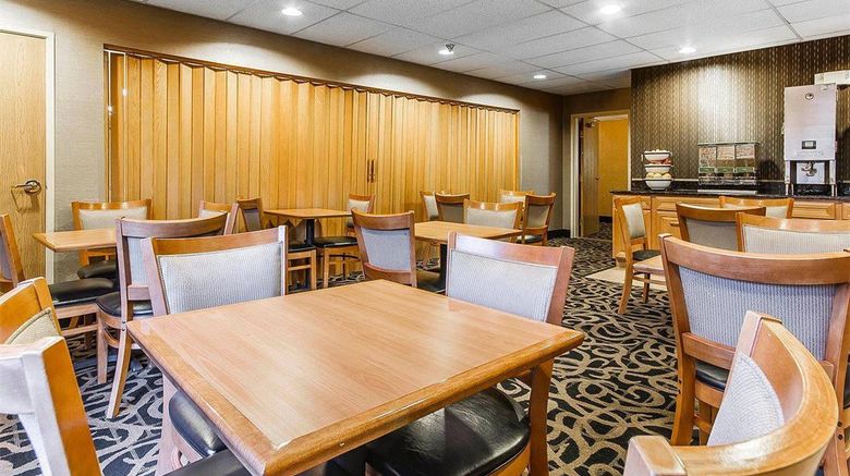 <b>Comfort Inn Restaurant</b>. Images powered by <a href="https://iceportal.shijigroup.com/" title="IcePortal" target="_blank">IcePortal</a>.