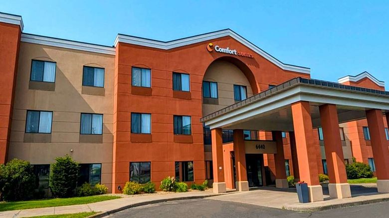 Comfort Suites Ramsey Exterior. Images powered by <a href="https://iceportal.shijigroup.com" target="_blank" rel="noopener">Ice Portal</a>.