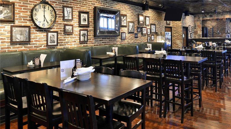 <b>Comfort Inn Restaurant</b>. Images powered by <a href="https://iceportal.shijigroup.com/" title="IcePortal" target="_blank">IcePortal</a>.