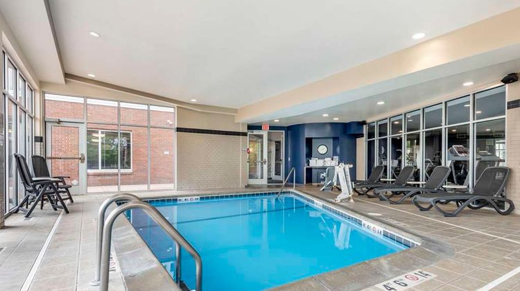 Cambria hotel & suites Maple Grove MN Pool