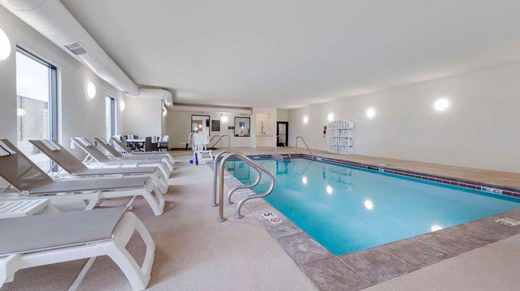 Comfort Suites & Conference Center Pool