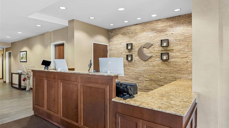 <b>Comfort Inn & Suites West Medical Center Lobby</b>. Images powered by <a href="https://iceportal.shijigroup.com/" title="IcePortal" target="_blank">IcePortal</a>.