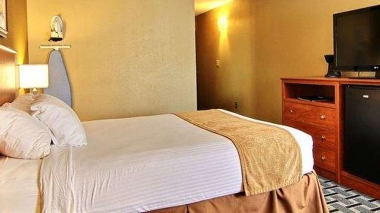 <b>Quality Inn, Thief River Falls Suite</b>. Images powered by <a href="https://iceportal.shijigroup.com/" title="IcePortal" target="_blank">IcePortal</a>.