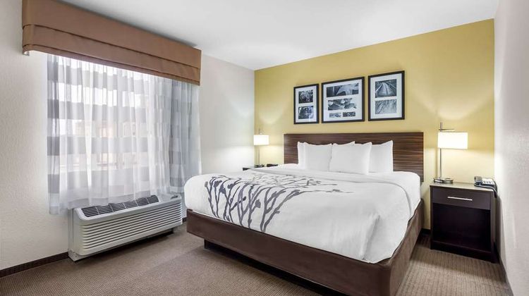 Sleep Inn & Suites West Medical Center Room