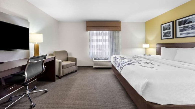 <b>Sleep Inn & Suites West Medical Center Room</b>. Images powered by <a href="https://iceportal.shijigroup.com/" title="IcePortal" target="_blank">IcePortal</a>.