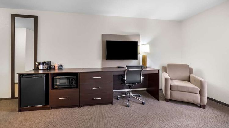 Sleep Inn & Suites West Medical Center Room