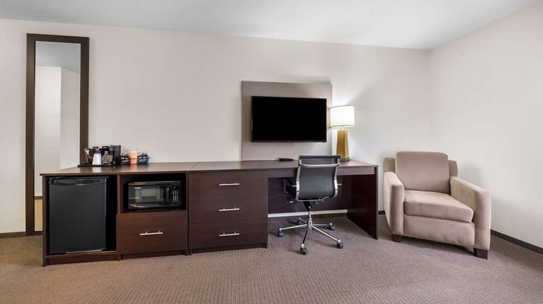 <b>Sleep Inn & Suites West Medical Center Room</b>. Images powered by <a href="https://iceportal.shijigroup.com/" title="IcePortal" target="_blank">IcePortal</a>.