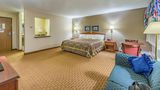 <b>Rodeway Inn & Suites, St Jospeh Suite</b>. Images powered by <a href="https://iceportal.shijigroup.com/" title="IcePortal" target="_blank">IcePortal</a>.