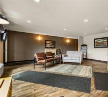 Park Inn by Radisson Ortonville Lobby