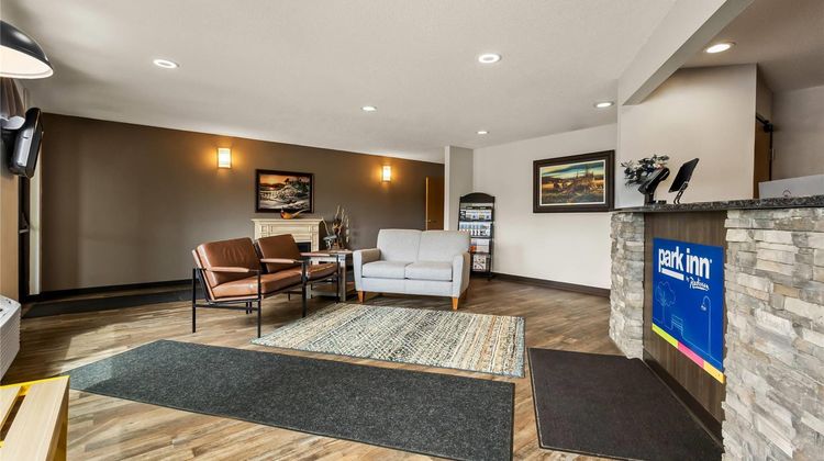 Park Inn by Radisson Ortonville Lobby