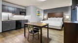 Park Inn by Radisson Ortonville Suite