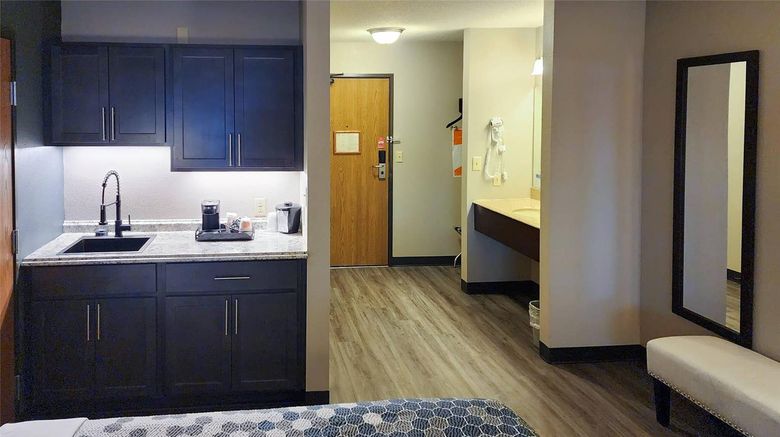 <b>Park Inn by Radisson Ortonville Suite</b>. Images powered by <a href="https://iceportal.shijigroup.com/" title="IcePortal" target="_blank">IcePortal</a>.