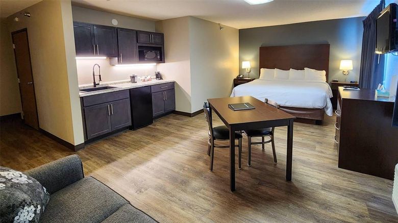<b>Park Inn by Radisson Ortonville Suite</b>. Images powered by <a href="https://iceportal.shijigroup.com/" title="IcePortal" target="_blank">IcePortal</a>.
