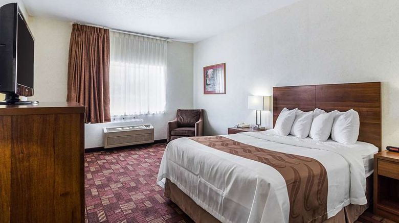 <b>Econo Lodge Room</b>. Images powered by <a href="https://iceportal.shijigroup.com/" title="IcePortal" target="_blank">IcePortal</a>.