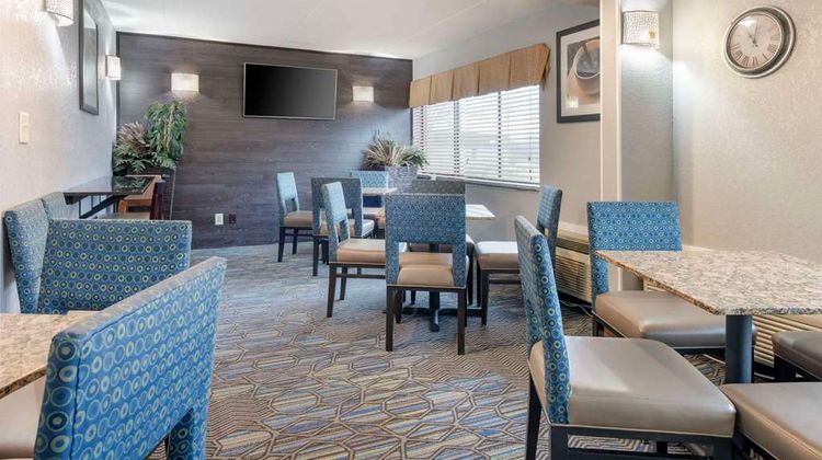Quality Inn & Suites Restaurant
