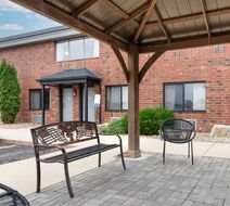 Quality Inn & Suites Exterior