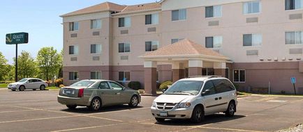 Quality Inn Brooklyn Center Exterior