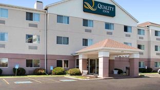 Quality Inn Brooklyn Center