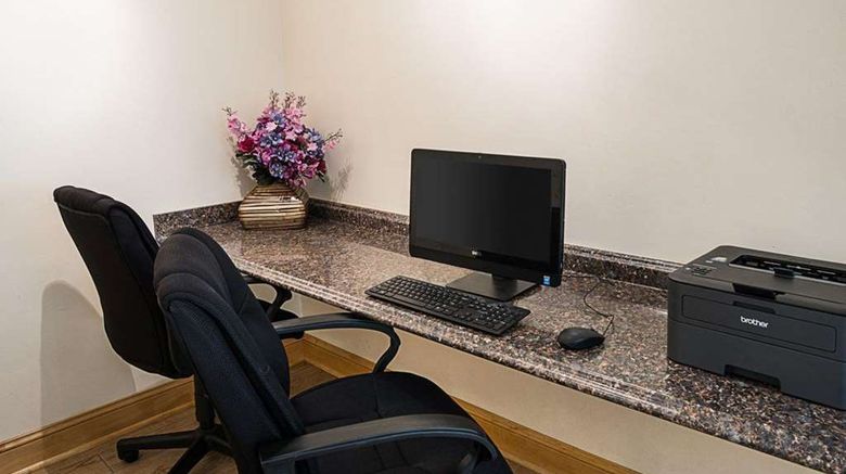 <b>Quality Inn Other</b>. Images powered by <a href="https://iceportal.shijigroup.com/" title="IcePortal" target="_blank">IcePortal</a>.