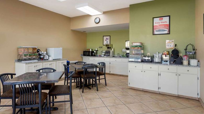 <b>Econo Lodge Belton - Kansas City South Restaurant</b>. Images powered by <a href="https://iceportal.shijigroup.com/" title="IcePortal" target="_blank">IcePortal</a>.