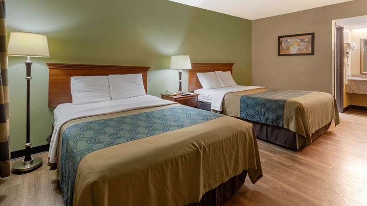 Econo Lodge Belton - Kansas City South Room