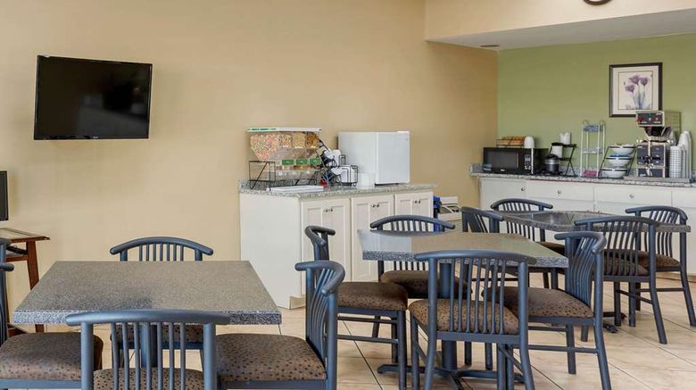 <b>Econo Lodge Belton - Kansas City South Restaurant</b>. Images powered by <a href="https://iceportal.shijigroup.com/" title="IcePortal" target="_blank">IcePortal</a>.