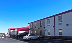Econo Lodge Truman Inn