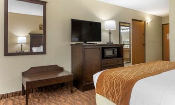Comfort Inn at Thousand Hills