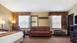 <b>Comfort Inn at Thousand Hills Suite</b>. Images powered by <a href="https://iceportal.shijigroup.com/" title="IcePortal" target="_blank">IcePortal</a>.