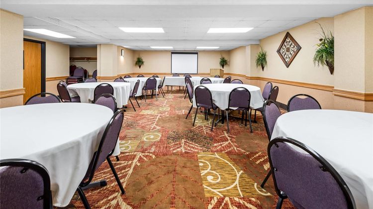Comfort Inn at Thousand Hills Meeting