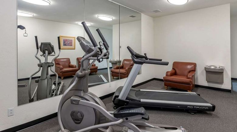 <b>Quality Inn Kirksville Health</b>. Images powered by <a href="https://iceportal.shijigroup.com/" title="IcePortal" target="_blank">IcePortal</a>.