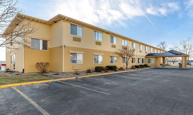 Quality Inn Kirksville Exterior
