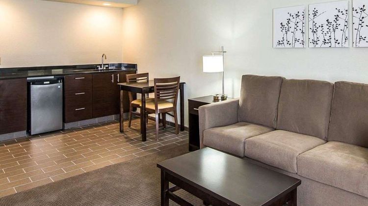 Sleep Inn Suite