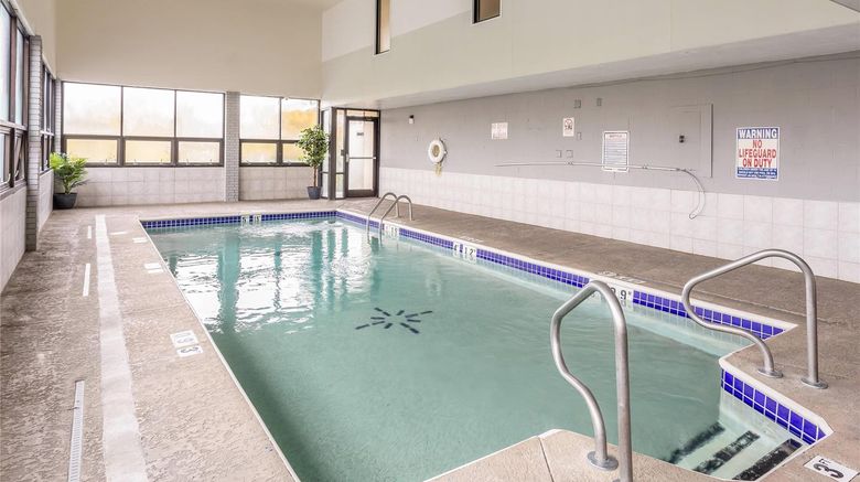 <b>Quality Inn on the Strip Pool</b>. Images powered by <a href="https://iceportal.shijigroup.com/" title="IcePortal" target="_blank">IcePortal</a>.