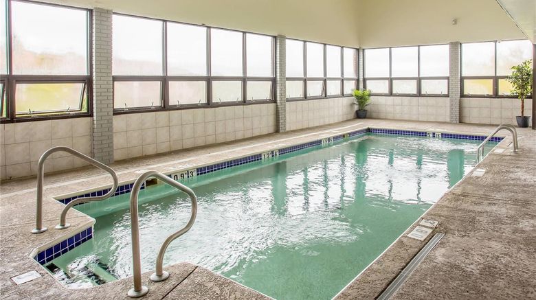 <b>Quality Inn on the Strip Pool</b>. Images powered by <a href="https://iceportal.shijigroup.com/" title="IcePortal" target="_blank">IcePortal</a>.