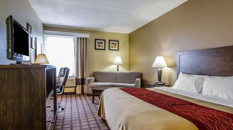 <b>Quality Inn Room</b>. Images powered by <a href="https://iceportal.shijigroup.com/" title="IcePortal" target="_blank">IcePortal</a>.