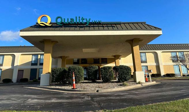 Quality Inn Exterior