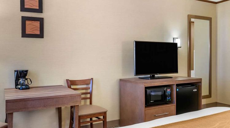 Comfort Inn Sedalia Station Room