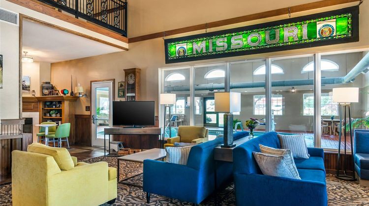 Comfort Inn Sedalia Station Lobby