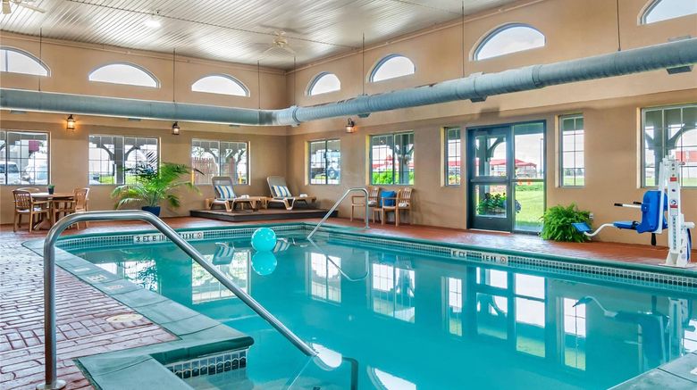 <b>Comfort Inn Sedalia Station Pool</b>. Images powered by <a href="https://iceportal.shijigroup.com/" title="IcePortal" target="_blank">IcePortal</a>.