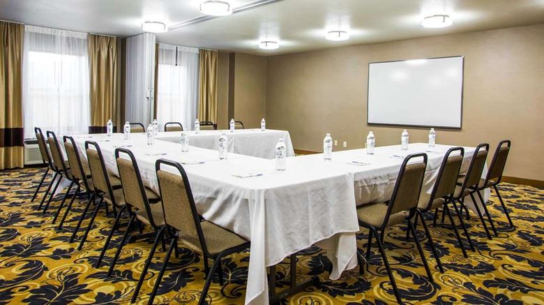 <b>Comfort Inn & Suites Springfield I-44 Meeting</b>. Images powered by <a href="https://iceportal.shijigroup.com/" title="IcePortal" target="_blank">IcePortal</a>.