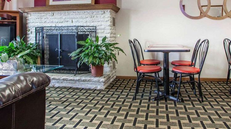 Econo Lodge Cameron Restaurant