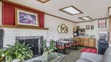 <b>Econo Lodge Cameron Lobby</b>. Images powered by <a href="https://iceportal.shijigroup.com/" title="IcePortal" target="_blank">IcePortal</a>.