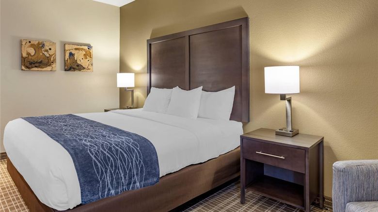 <b>Comfort Inn St. Robert/Fort Leonard Wood Room</b>. Images powered by <a href="https://iceportal.shijigroup.com/" title="IcePortal" target="_blank">IcePortal</a>.
