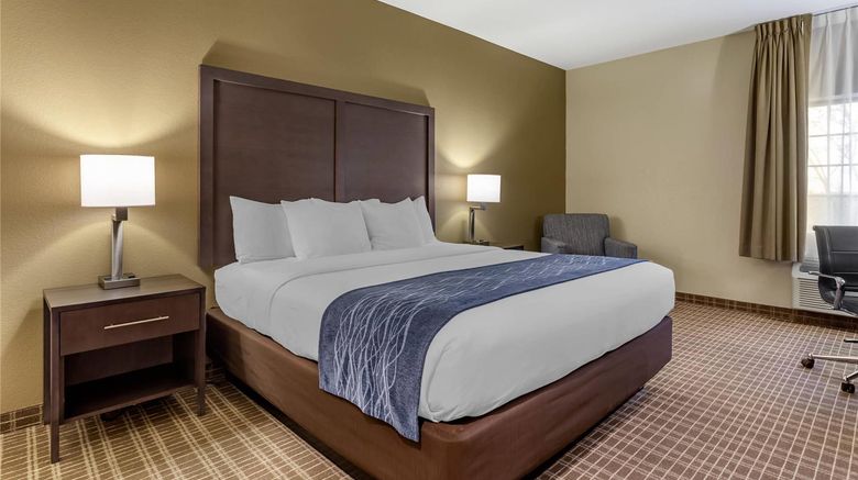 <b>Comfort Inn St. Robert/Fort Leonard Wood Room</b>. Images powered by <a href="https://iceportal.shijigroup.com/" title="IcePortal" target="_blank">IcePortal</a>.