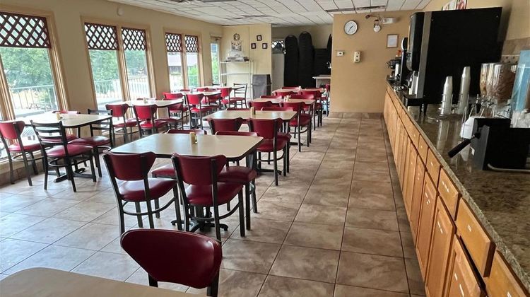 Quality Inn Branson West Theatre District Restaurant